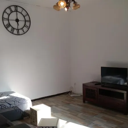 Le Minervois Apartment *