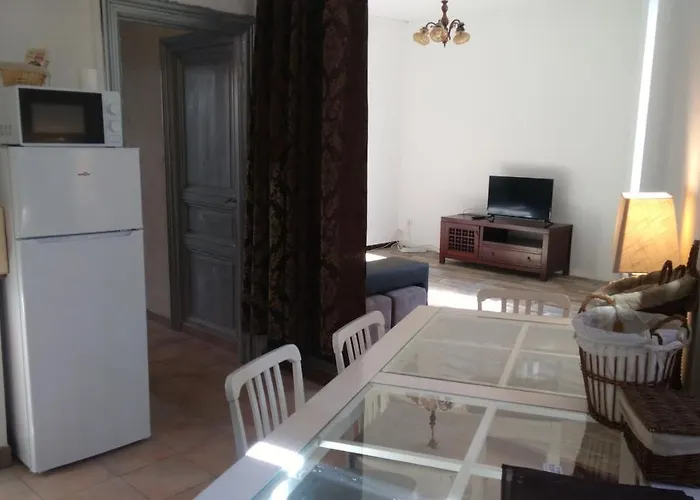 Le Minervois Apartment