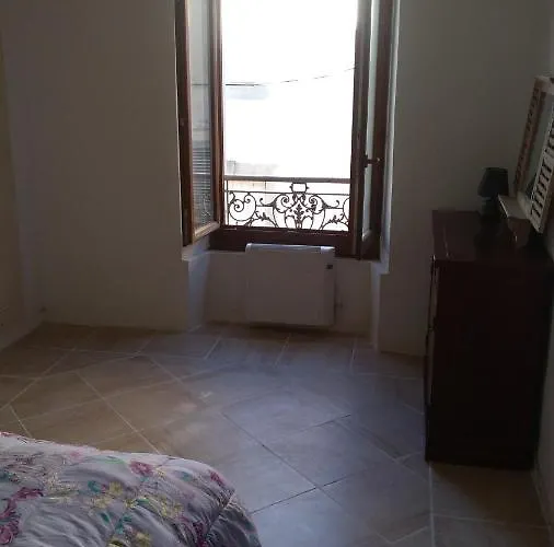 Le Minervois Apartment *